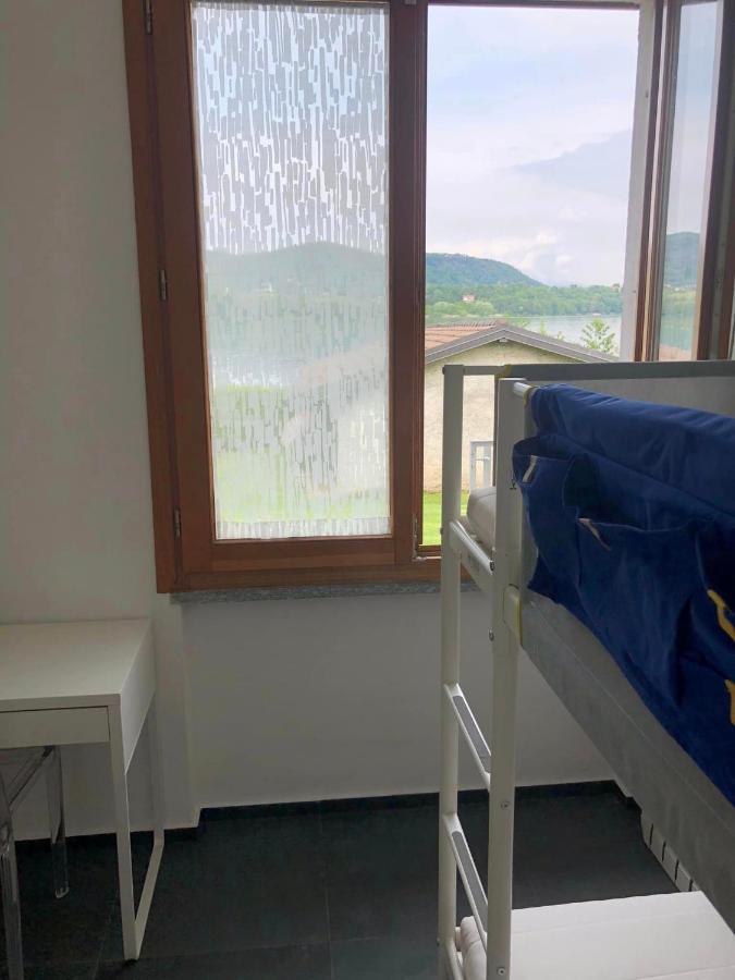 Casa Gaiani Villetta In Riva Al Lago Vista Mozzafiato Varano Borghi Eksteriør bilde