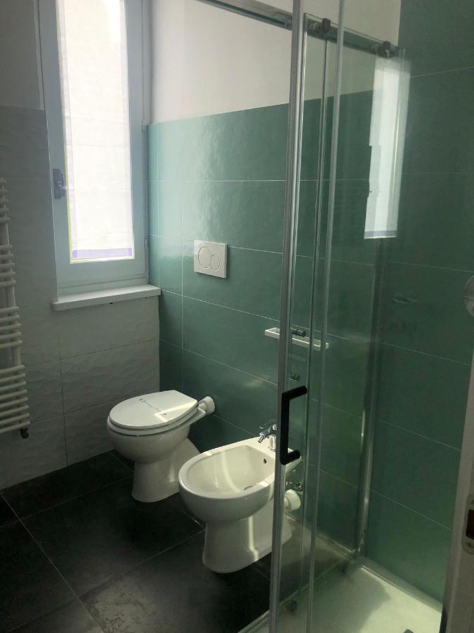 Casa Gaiani Villetta In Riva Al Lago Vista Mozzafiato Varano Borghi Eksteriør bilde