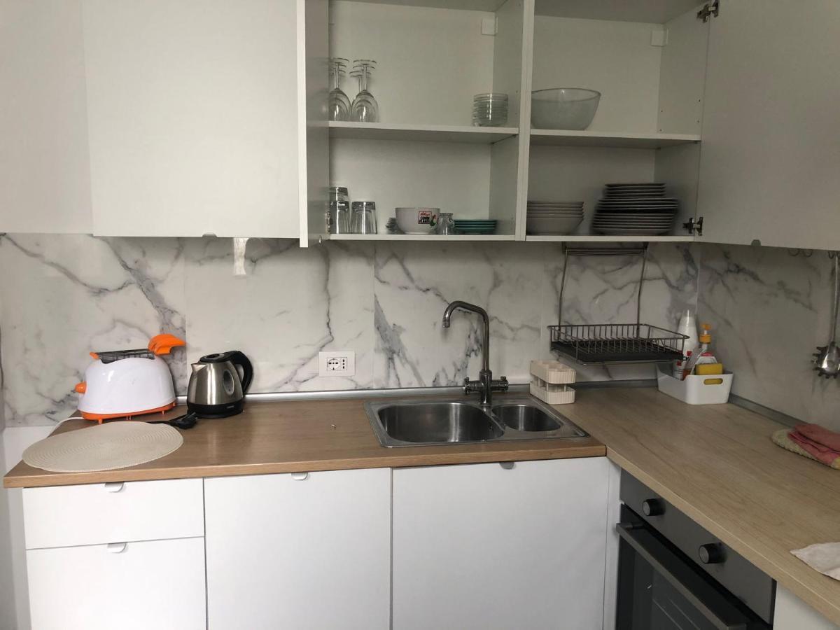 Casa Gaiani Villetta In Riva Al Lago Vista Mozzafiato Varano Borghi Eksteriør bilde
